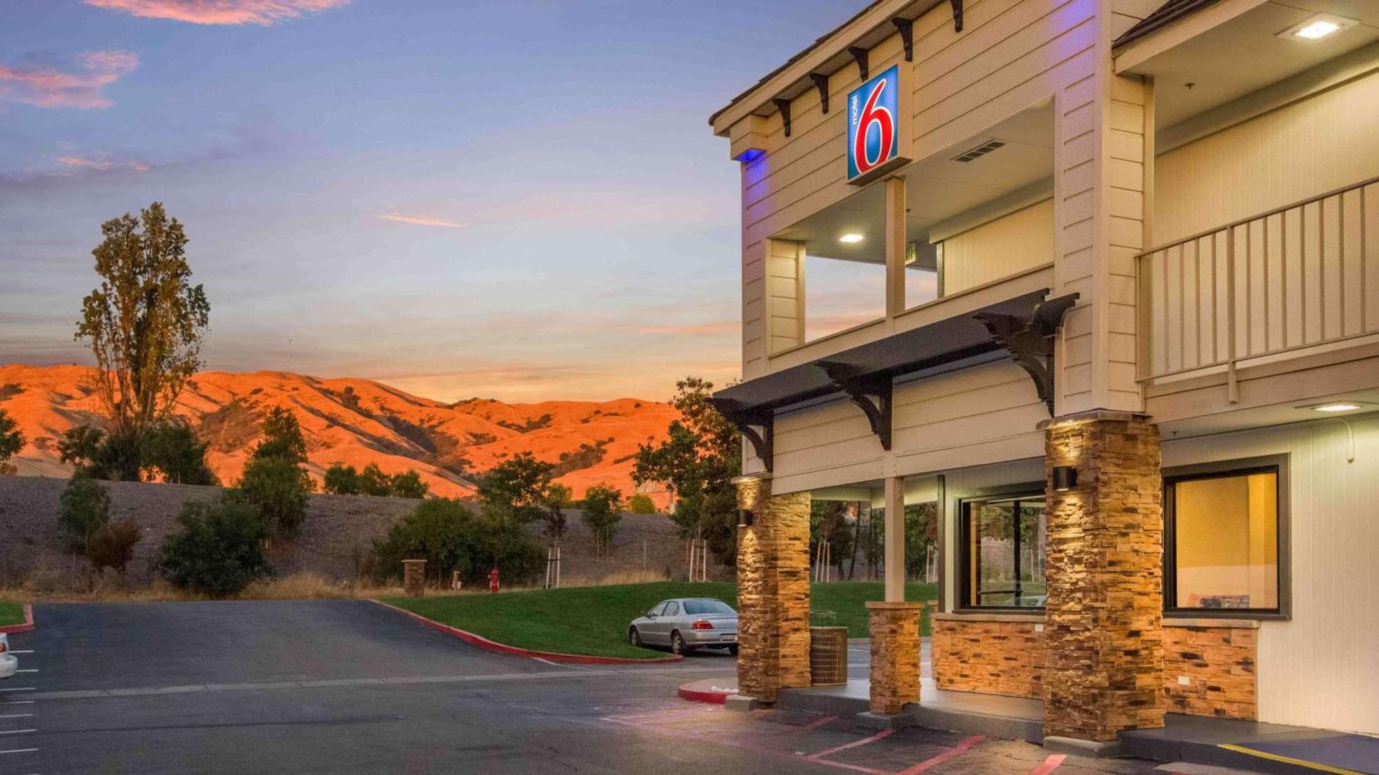 Motel 6-Fremont, Ca - South Εξωτερικό φωτογραφία